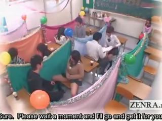 Subtitled japão colegiais sala de aula masturbação cafe